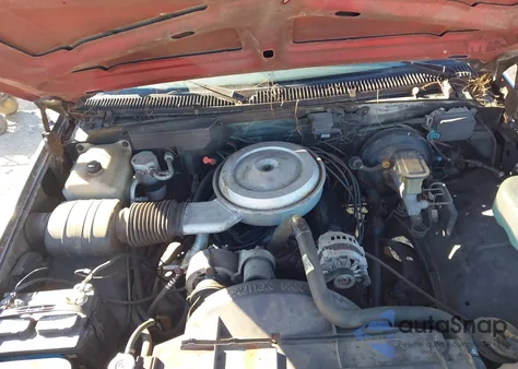 1990 Chevrolet Gmt-400 C1500 из США, поврежденный, VIN 1GCDC14K2LE213078